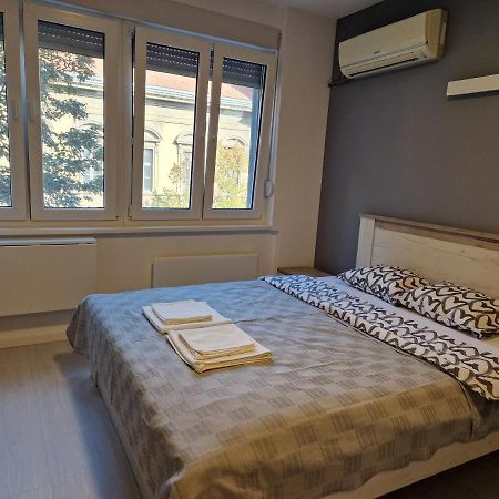Sofia Apartment Sajmiste ภายนอก รูปภาพ